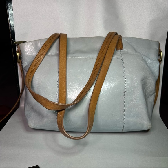 HOBO cecily Light blue Tote with Tan Handles - Picture 4 of 7